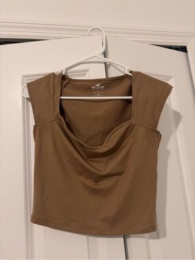 Hollister Women's Carmel Crop Top